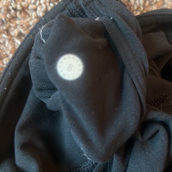 Lululemon leggings with see through cut outs down legs - Picture 7 of 10